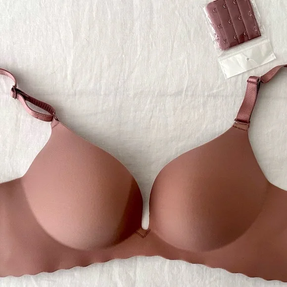 NWOT Women Push-Up Comfort NoWire Bra Seamless No Show Bra Seamless Bralette 34C - Picture 3 of 9